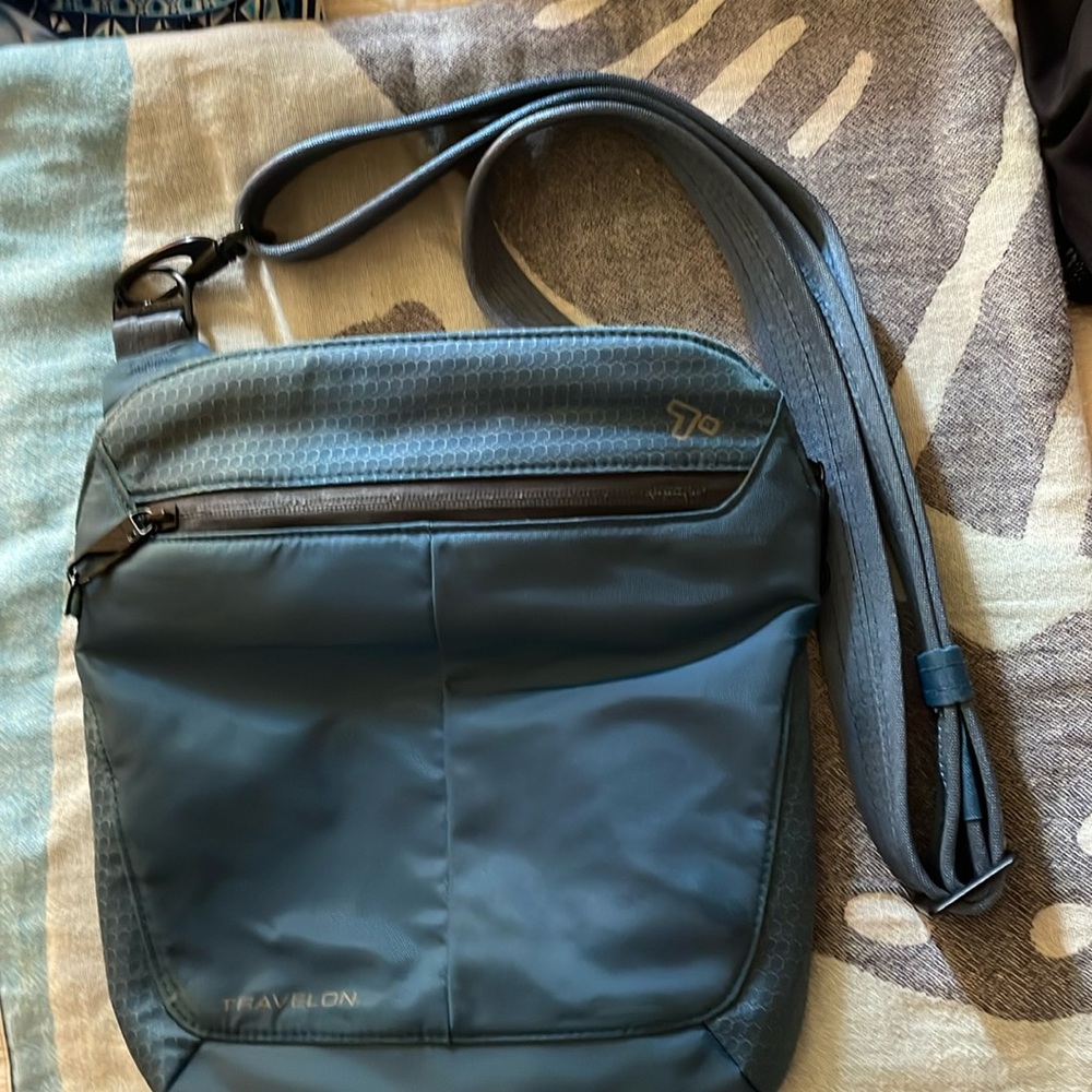 Travelon Teal Crossbody Bag